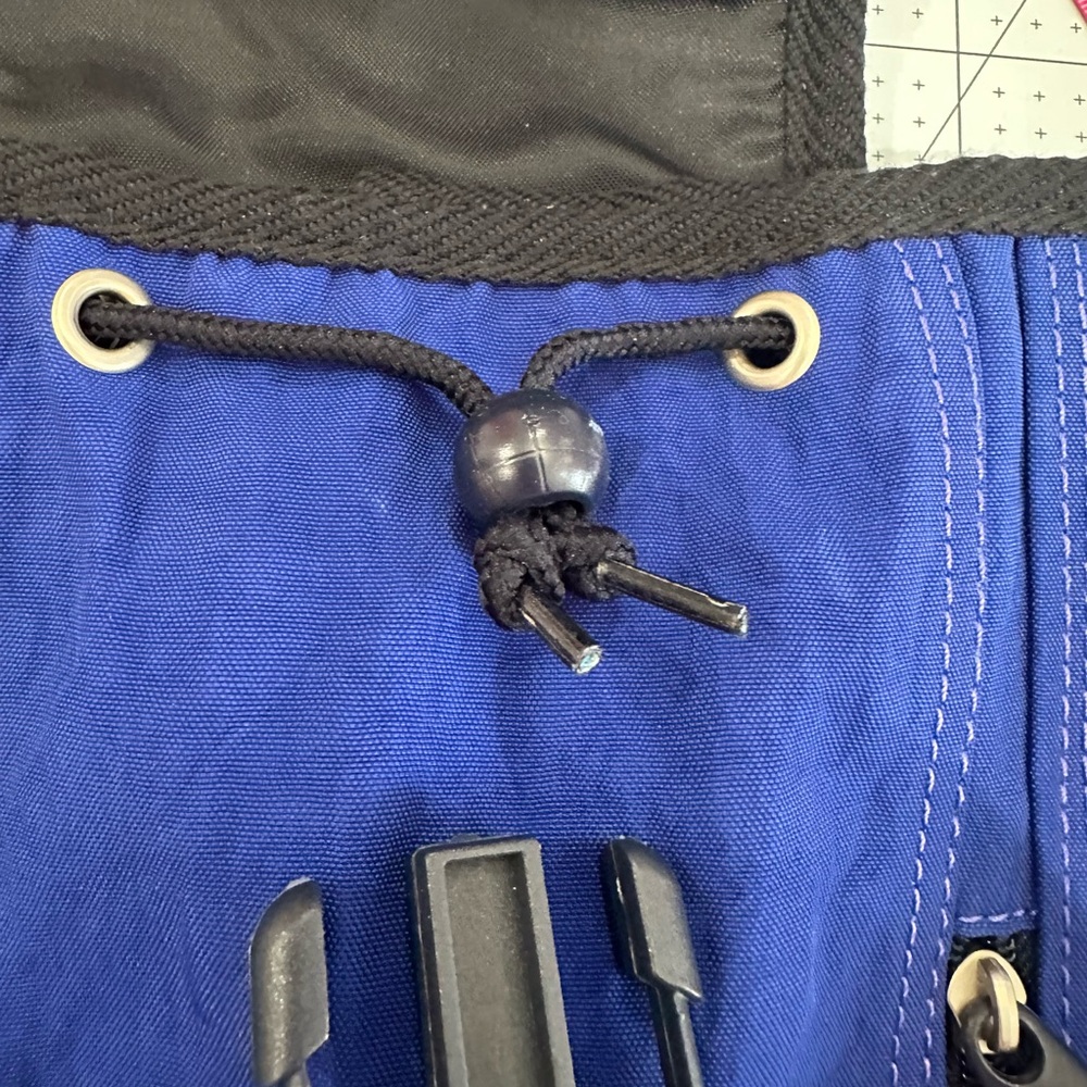 Vintage Kipling Safety Small Blue Backpack - Exce… - image 7